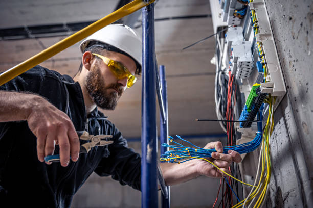 Best Home Electrical Repair  in Medina, WA